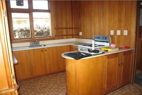 Photo of property in 35 Waimairi Road, Upper Riccarton, Christchurch, 8041