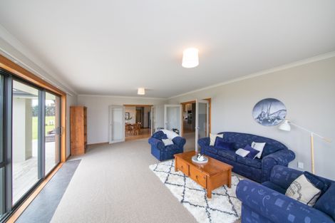 Photo of property in 97a Albert Road, Tokomaru, Palmerston North, 4474