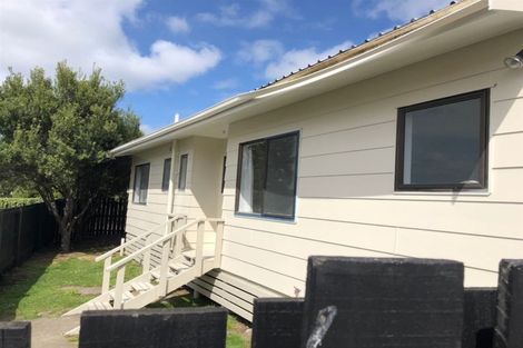 Photo of property in 1/38 Maplesden Drive, Clendon Park, Auckland, 2103
