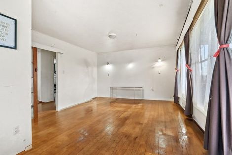 Photo of property in 22 Elizabeth Avenue, Papatoetoe, Auckland, 2025