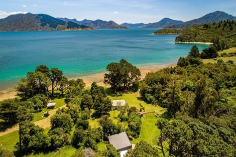 Photo of property in 531 Clova Bay Road, Totaranui, Picton, 7282