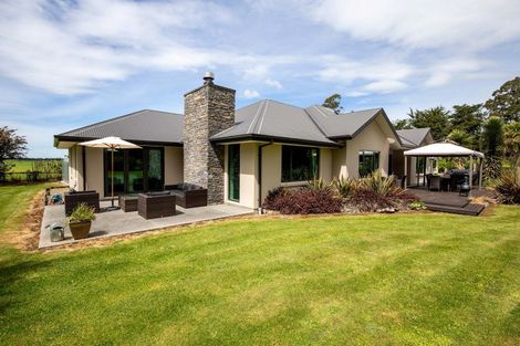 Photo of property in 152 Deans Road, Darfield, 7571