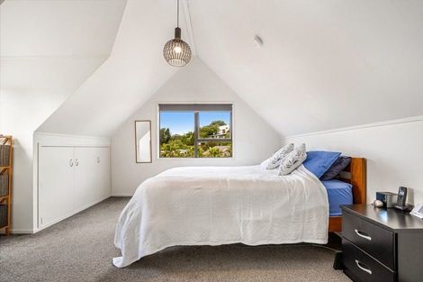 Photo of property in 2/32 Palliser Lane, Browns Bay, Auckland, 0630