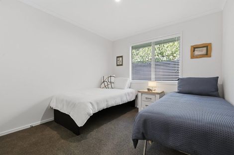 Photo of property in 5 Hayward Place, Ohauiti, Tauranga, 3112