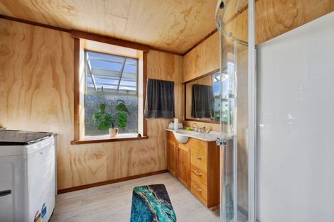 Photo of property in 11 High Street, Eltham, 4322