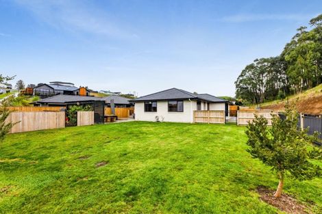 Photo of property in 3 Ruru Lane, Hurworth, New Plymouth, 4310