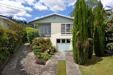 Photo of property in 11 Hilliard Street, Stoke, Nelson, 7011