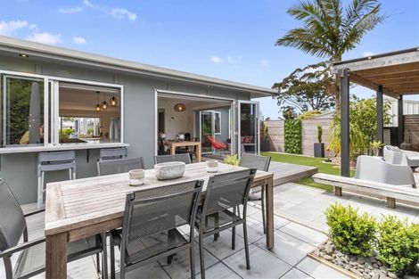 Photo of property in 127 Williamson Road, Whangamata, 3620