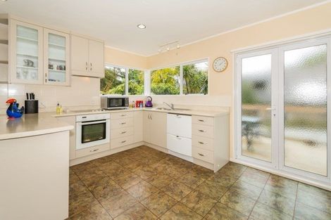 Photo of property in 2/67 Stredwick Drive, Torbay, Auckland, 0630