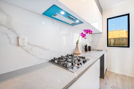 Photo of property in 75 Tir Conaill Avenue, Flat Bush, Auckland, 2019