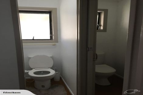 Photo of property in 15 Roband Avenue, Glenfield, Auckland, 0629