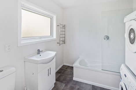 Photo of property in 2/74 Homebush Road, Khandallah, Wellington, 6035