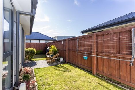 Photo of property in 5 Eric Melrose Lane, Halswell, Christchurch, 8025