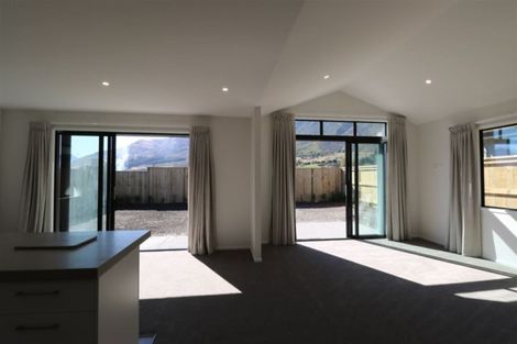 Photo of property in 6 Ward Street, Jacks Point, Queenstown, 9371