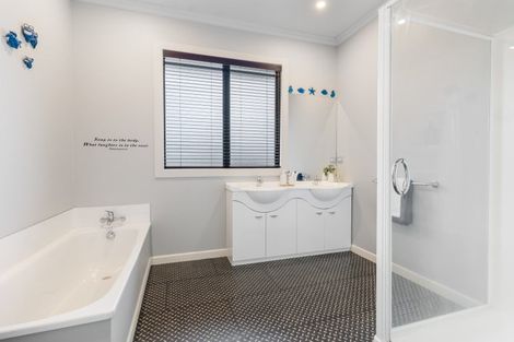 Photo of property in 36 O'brien Road, Winton, 9782