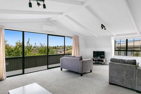 Photo of property in 46 Arrowsmith Avenue, Waipahihi, Taupo, 3330