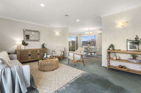 Photo of property in 15 Lilac Place, Otumoetai, Tauranga, 3110