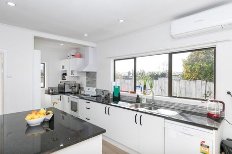 Photo of property in 15 Normandy Avenue, Melville, Hamilton, 3206