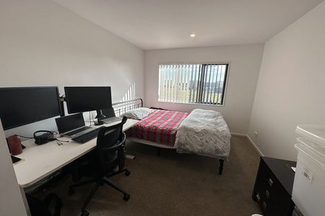 Photo of property in 49 Peihana Road, Hobsonville, Auckland, 0616