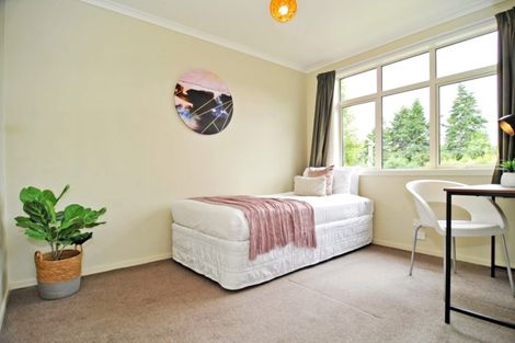 Photo of property in 11 Glenross Street, Glenross, Dunedin, 9011