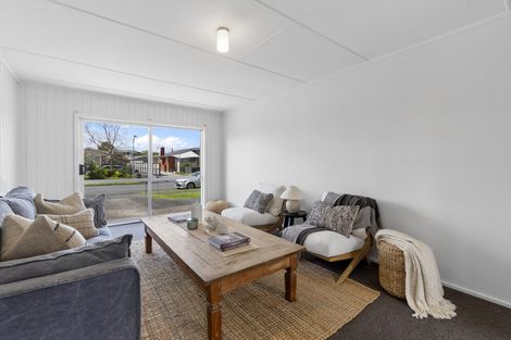 Photo of property in 2 Patricia Avenue, Hamilton East, Hamilton, 3216