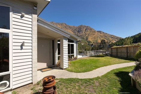Photo of property in 7 Morning Star Terrace, Arthurs Point, Queenstown, 9371