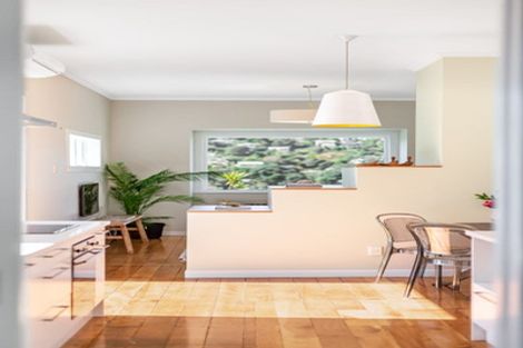 Photo of property in 26 Freeling Street, Island Bay, Wellington, 6023