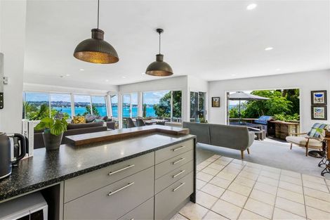 Photo of property in 1100a Whangaparaoa Road, Tindalls Beach, Whangaparaoa, 0930