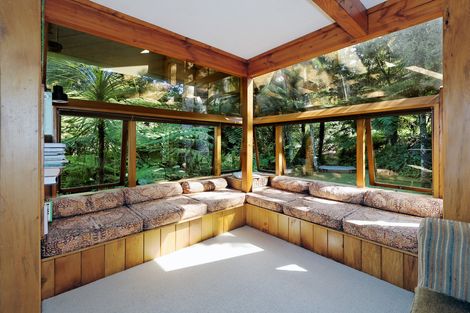 Photo of property in 12 Taraire Road, Titirangi, Auckland, 0604