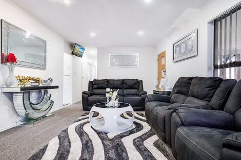 Photo of property in 95 Wordsworth Road, Manurewa, Auckland, 2102