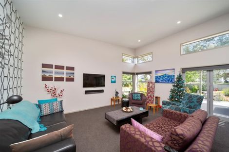Photo of property in 39 Gladstone Street, Hawera, 4610