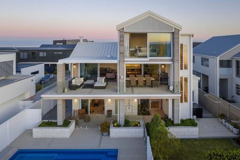 Photo of property in 19 Otira Close, Papamoa Beach, Papamoa, 3118