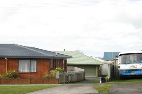 Photo of property in 40a Hamlet Street, Stratford, 4332