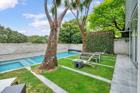 Photo of property in 2/6 Alberon Place, Parnell, Auckland, 1052