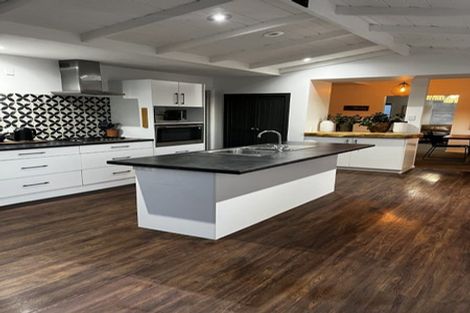 Photo of property in 28 Lakings Road, Springlands, Blenheim, 7201