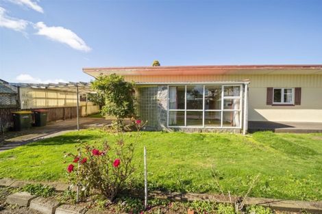 Photo of property in 13 Rimu Street, Hawera, 4610