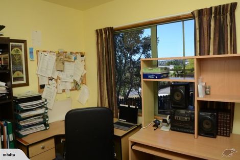 Photo of property in 5 Charlotte Street, Stanmore Bay, Whangaparaoa, 0932