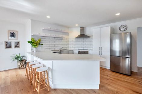 Photo of property in 2/13 Delamare Court, Sunnynook, Auckland, 0632