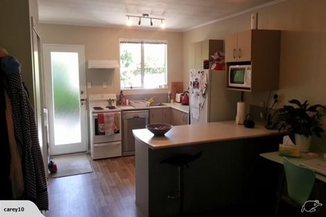 Photo of property in 80c Airlie Road, Plimmerton, Porirua, 5026