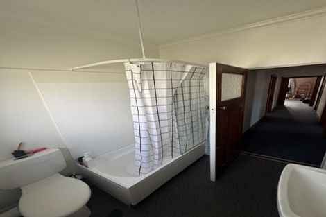 Photo of property in 17 Hargreaves Street, Mount Cook, Wellington, 6021