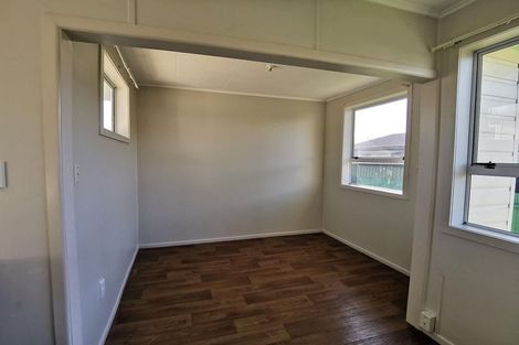Photo of property in 22 Weld Street, Cambridge, 3434