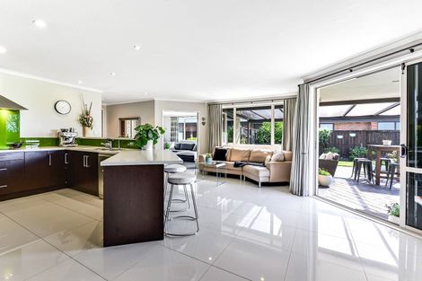 Photo of property in 46 Magellan Rise, Flagstaff, Hamilton, 3210