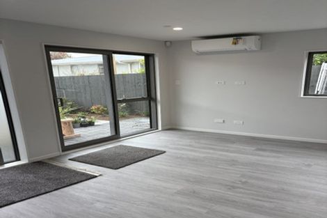 Photo of property in 58 Gossamer Drive, Pakuranga Heights, Auckland, 2010