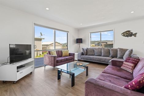 Photo of property in 4b Beachcomber Road, Mangawhai Heads, Mangawhai, 0505