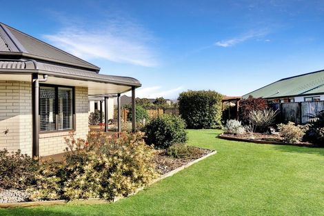 Photo of property in 15 Grace Avenue, Rototuna North, Hamilton, 3210