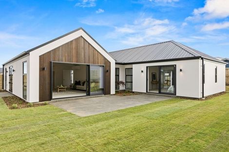 Photo of property in 12 Alex Place, Rolleston, 7614