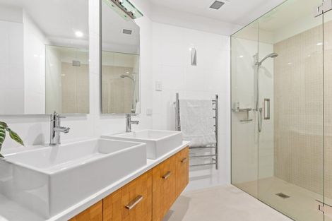 Photo of property in 19 Little Compton Mews, Snells Beach, 0920