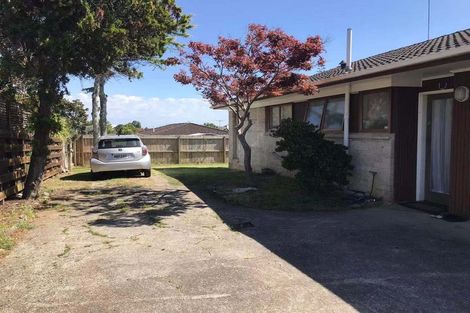 Photo of property in 2/205 Bucklands Beach Road, Bucklands Beach, Auckland, 2012