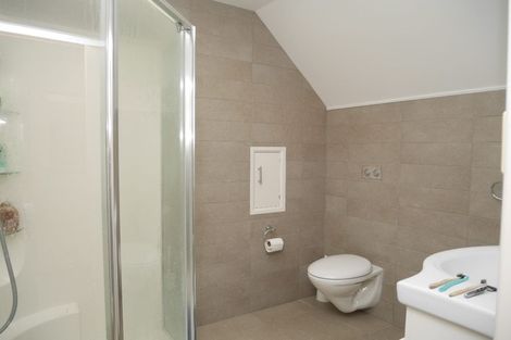 Photo of property in 18 Kirkway, Raumati Beach, Paraparaumu, 5032