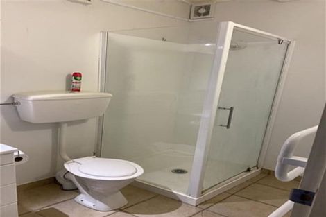 Photo of property in 79 Queenstown Road, Onehunga, Auckland, 1061